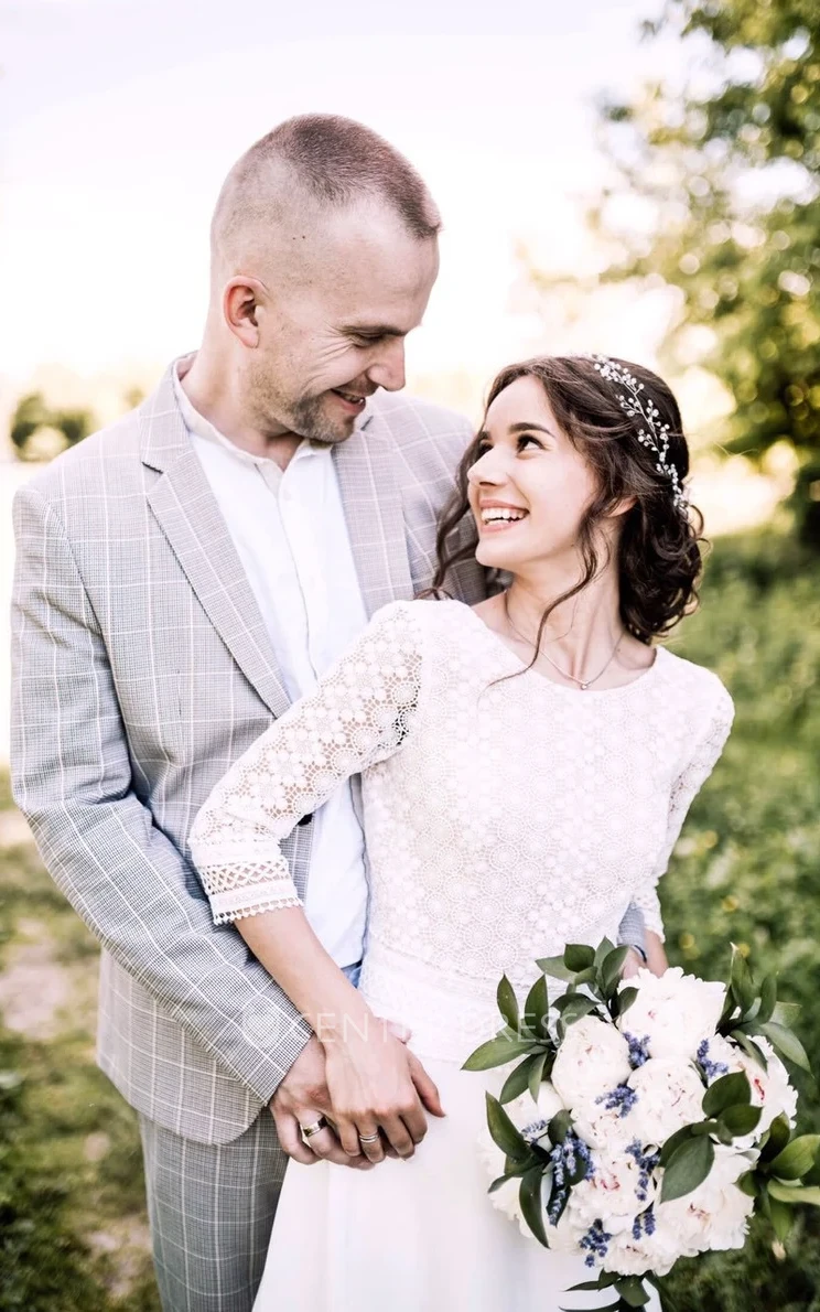 Country Lace Boho 3/4 Sleeve A Line Spring Wedding Dress Modern Deep V Back Floor Length Bridal Gown