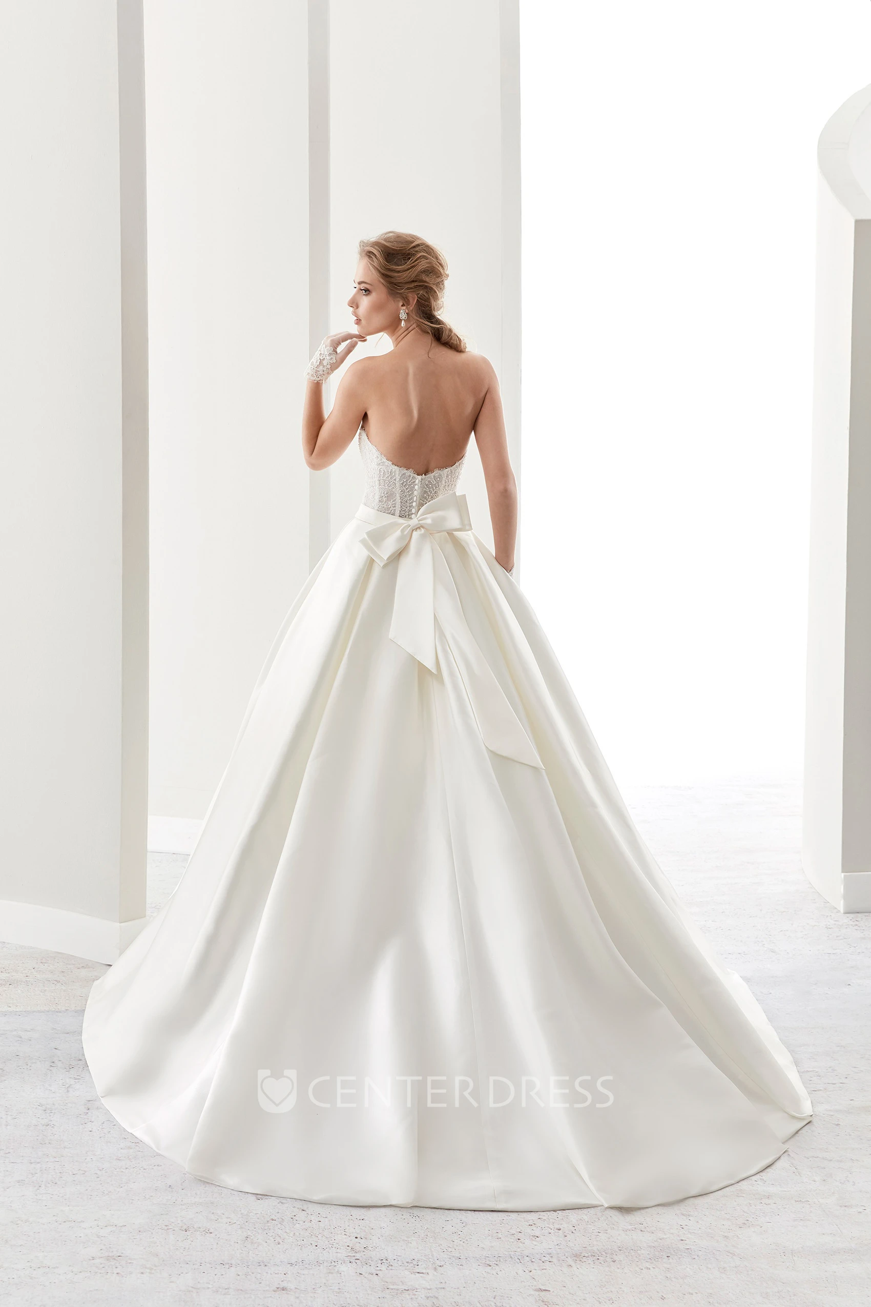 Sweetheart A-Line Satin Wedding Dress With Lace Bodice And Back Bow