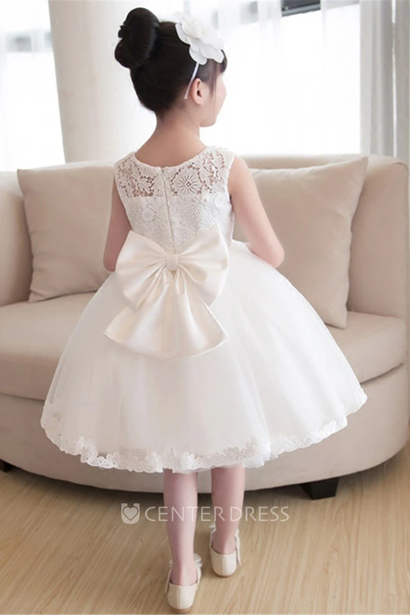 Ball Gown Laced Bateau Sleeveless Flower Girl Dress