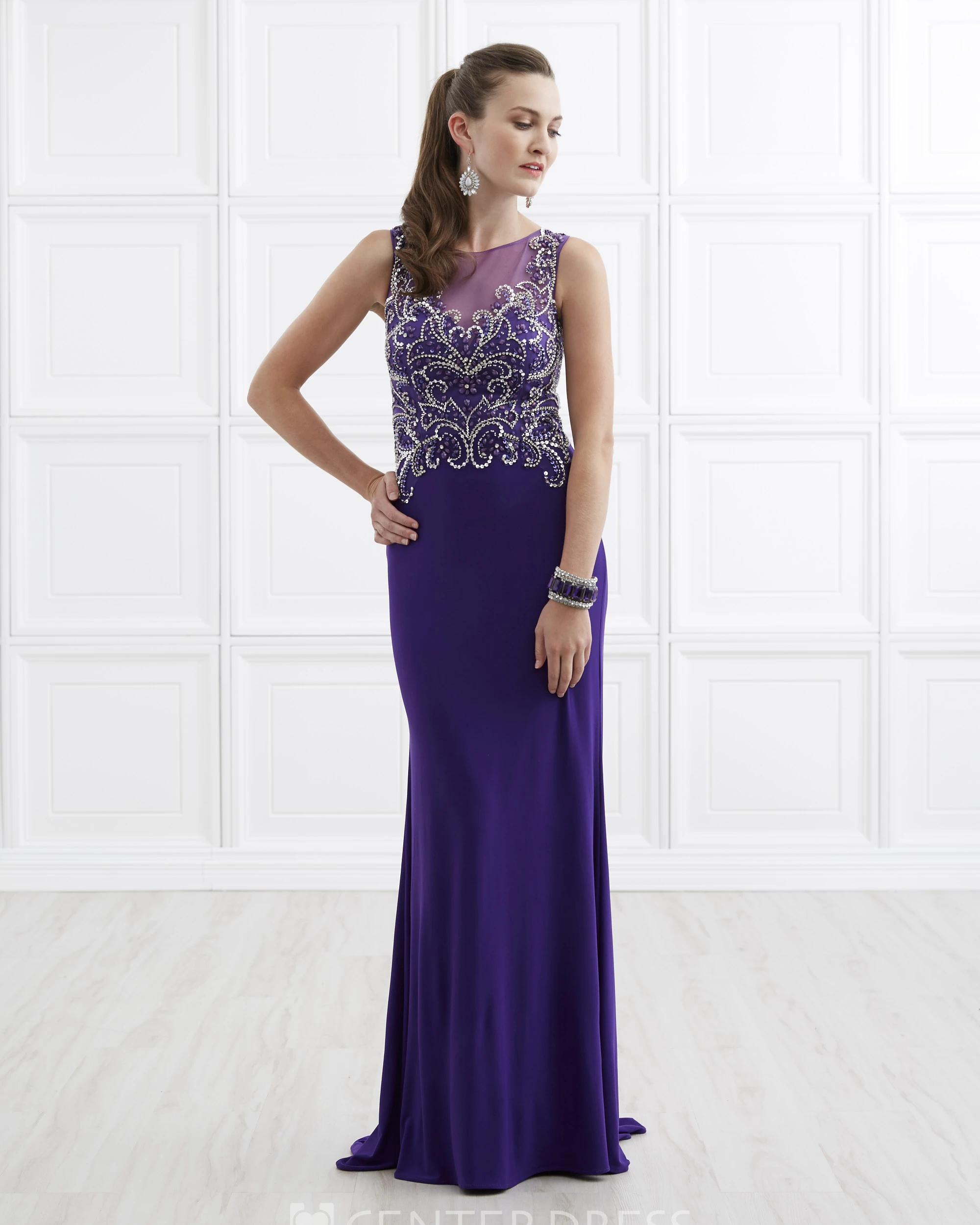 Sheath Scoop-Neck Sleeveless Jersey Illusion Dress With Beading