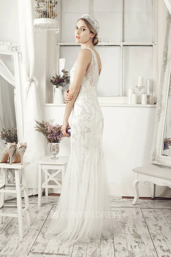 Sheath Sleeveless V-Neck Tulle Wedding Dress With Beading