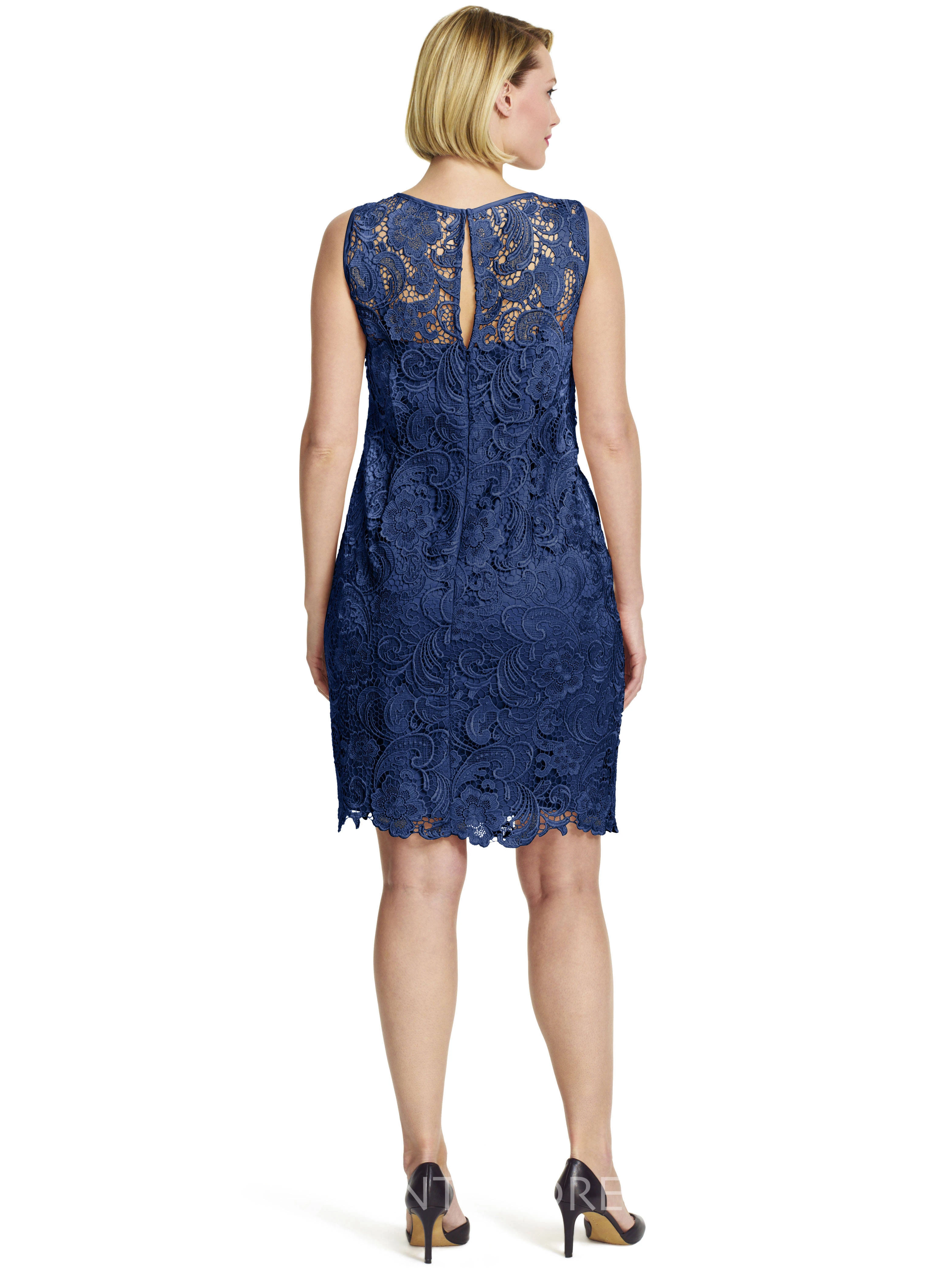 Pencil Knee-Length Scoop-Neck Lace Plus Size Bridesmaid Dress