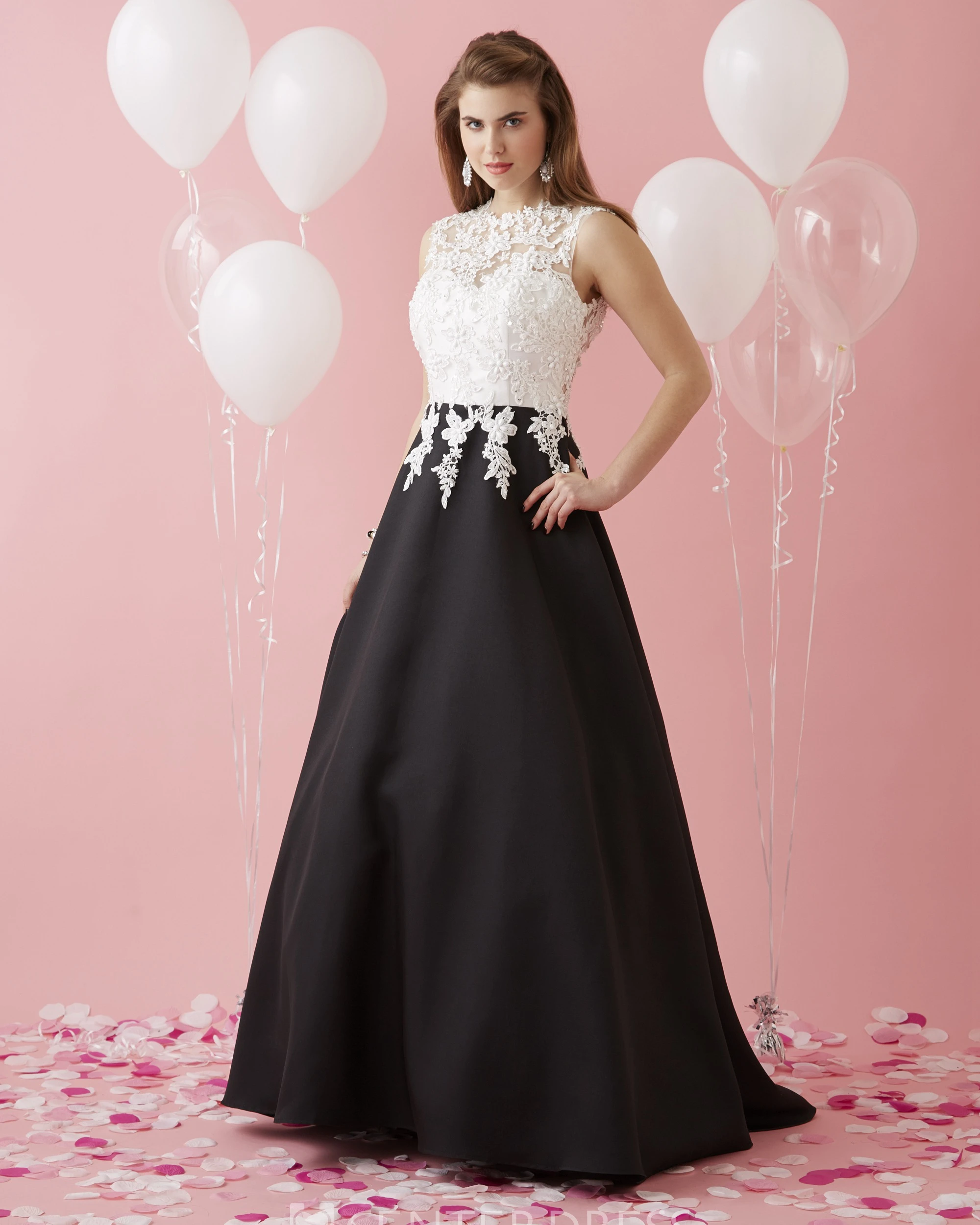 A-Line Jewel-Neck Sleeveless Satin Keyhole Dress With Appliques