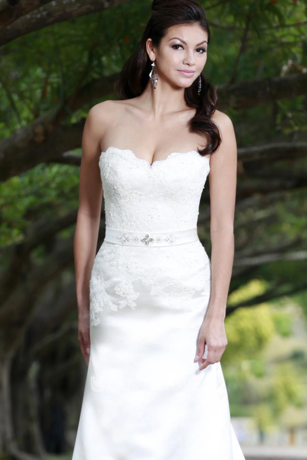 Sheath Jeweled Sweetheart Maxi Satin Wedding Dress With Lace