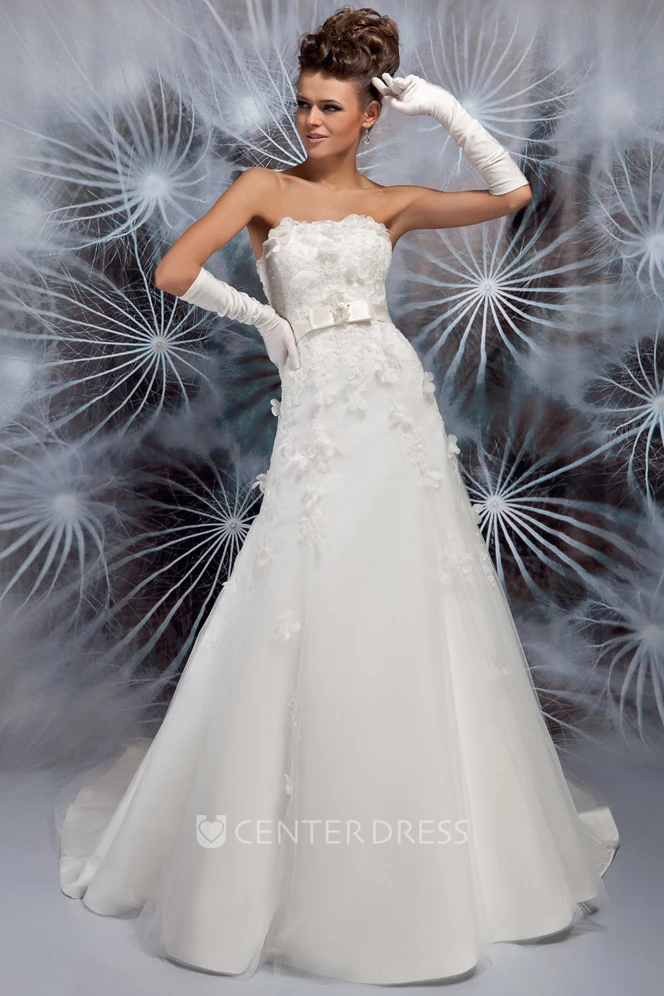 A-Line Strapless Sleeveless Floral Long Satin Wedding Dress With Backless Style And Bow