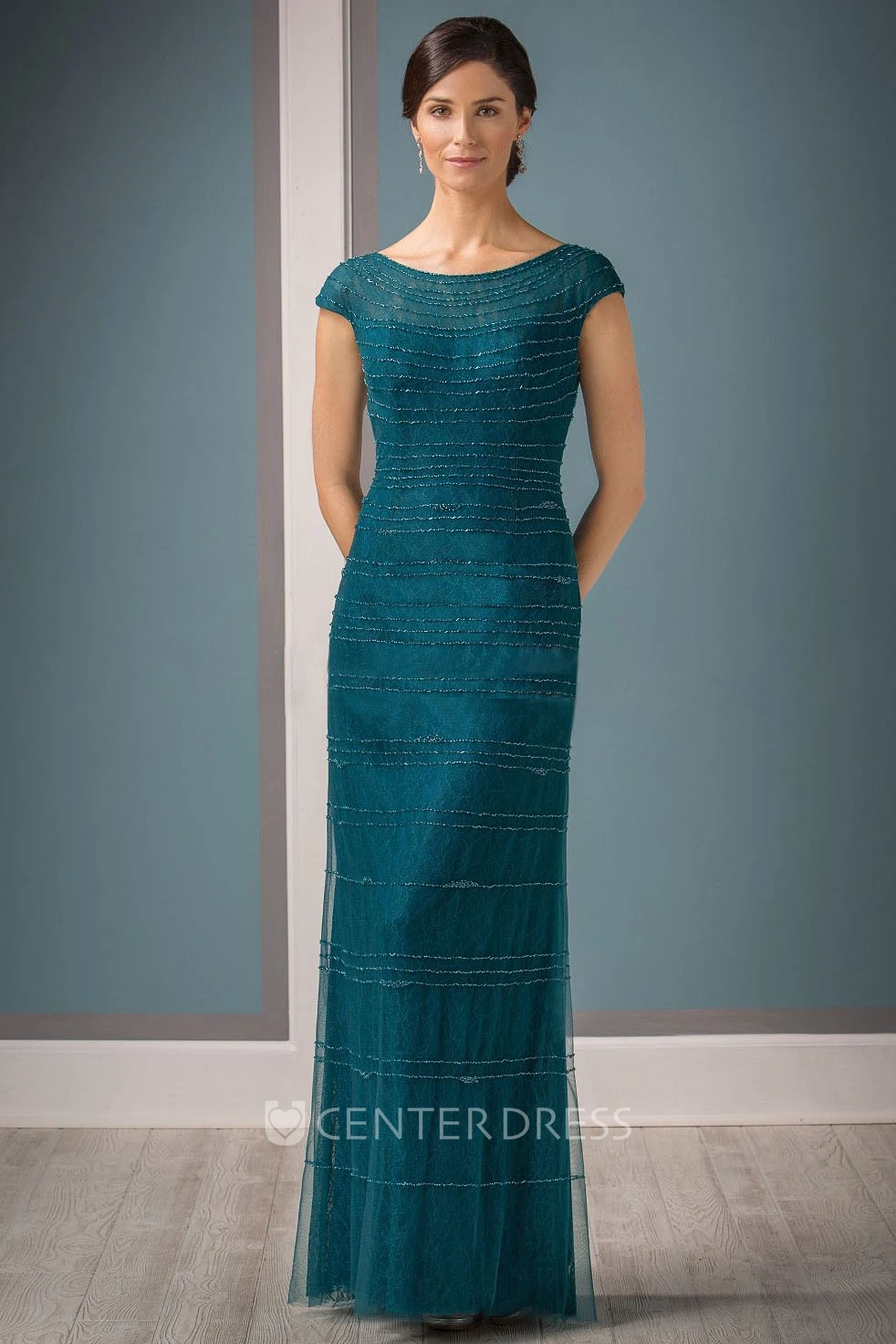 Noble Cap-Sleeved Long Lace Mother Of The Bride Dress With Beadings