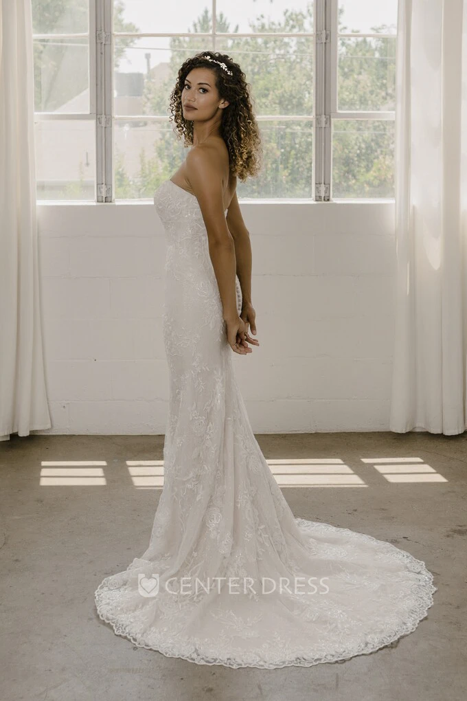Lace Open Back Sleeveless Mermaid Sweetheart And Buttons Wedding Dress