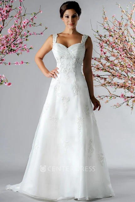 Appliqued Straps A-Line Tulle Bridal Gown With Criss Cross Top