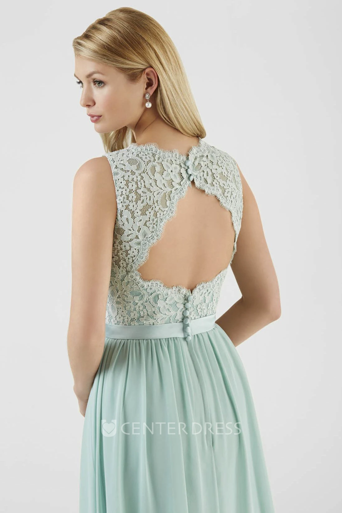 Floor-Length Lace Sleeveless Scoop Neck Chiffon Bridesmaid Dress