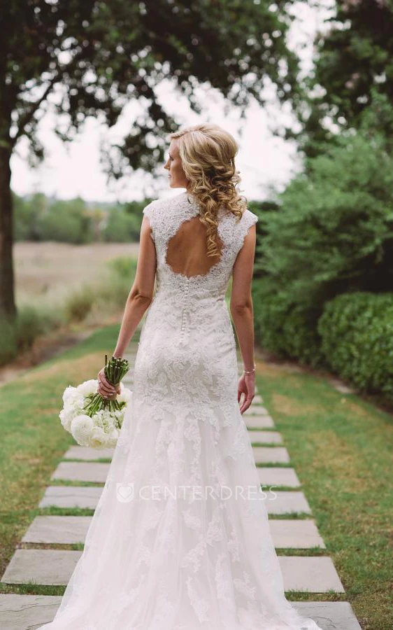 A-Line Short V-Neck Bell Cap Appliques Backless Lace Dress