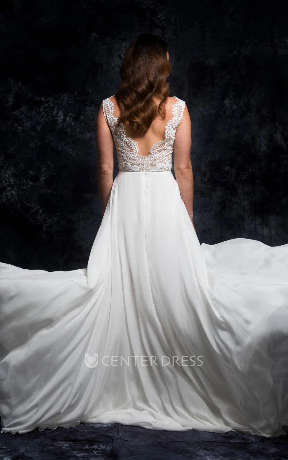 Sexy V-Neck Sleeveless Chiffon Wedding Dress With Split Side