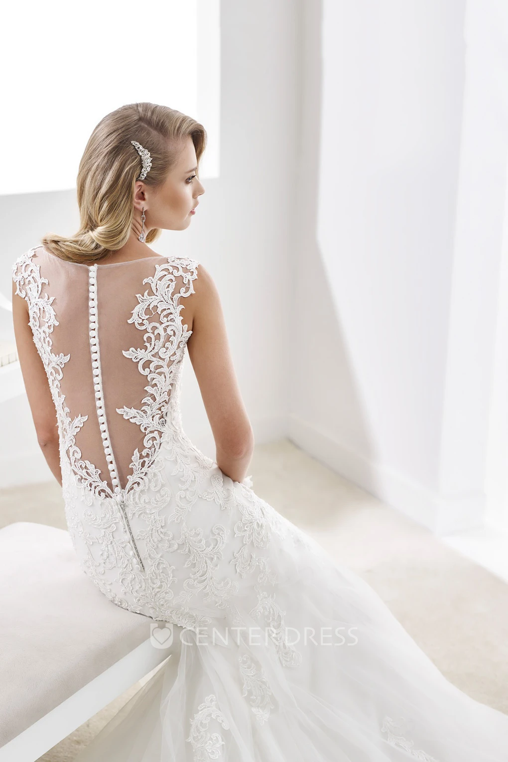 Cap-Sleeve Sheath Bridal Gown With Mermaid Style And Illusive Design