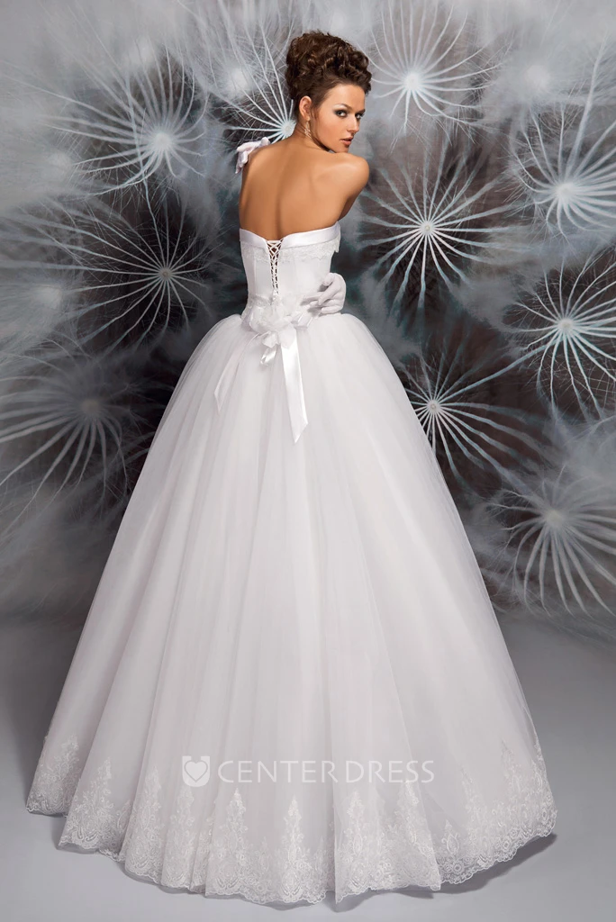 A-Line Floor-Length Appliqued Off-The-Shoulder Short Sleeve Tulle Wedding Dress