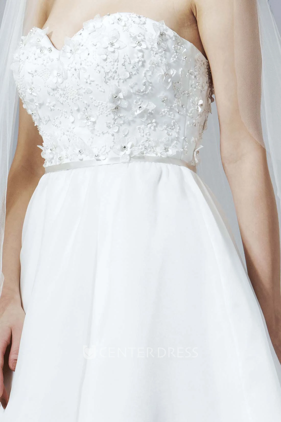 Sheath Sweetheart Sleeveless Floral Tulle Wedding Dress