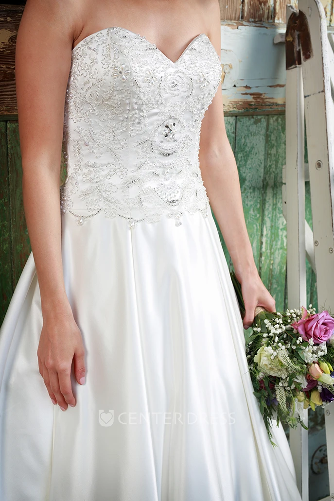 Sheath Sweetheart Satin Wedding Dress With Beading