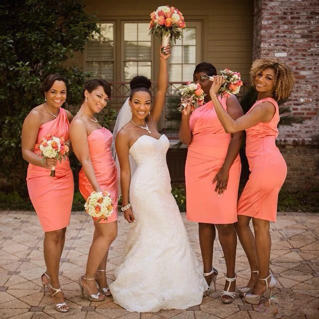 Elegant One Shoulder Plus Size Bridesmaid Dress With Knee-Length