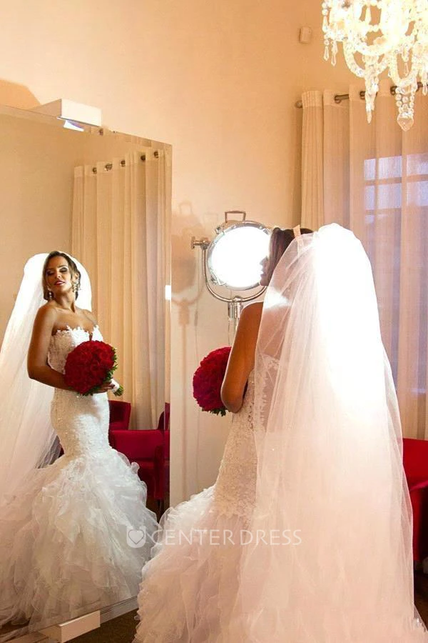 Mermaid Trumpet Sweetheart Organza Lace Deep-V Back Wedding Gown