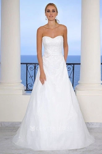 A-Line Appliqued Floor-Length Strapless Organza Wedding Dress With Flower