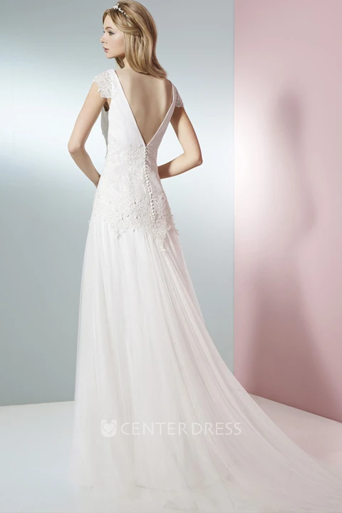 V-Neck Maxi Appliqued Tulle Wedding Dress With Court Train And V Back