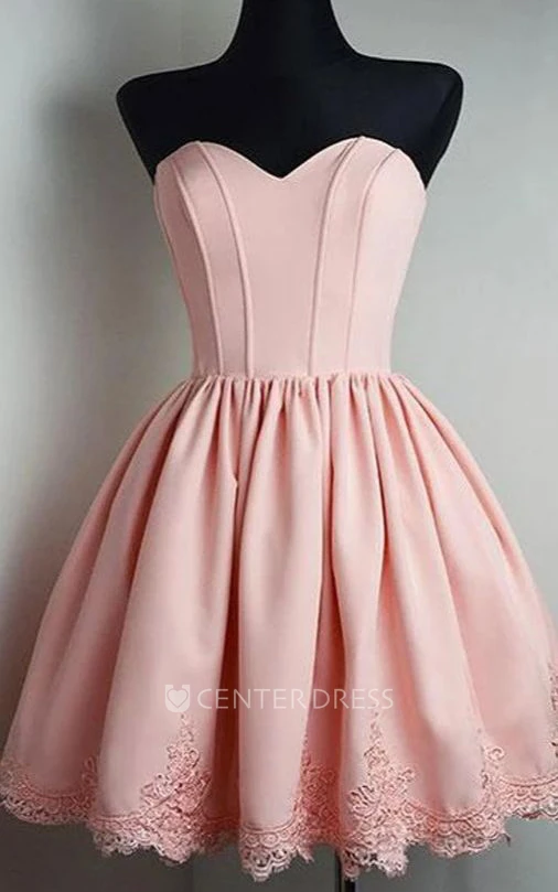 Sexy A Line Taffeta Strapless Sweetheart Sleeveless with Lace and Pleats Homecoming Dress
