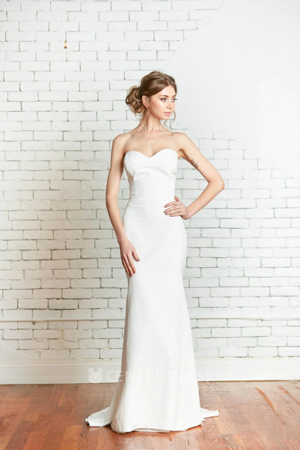 Sweetheart Fit and Flare Simple Style Wedding Dress