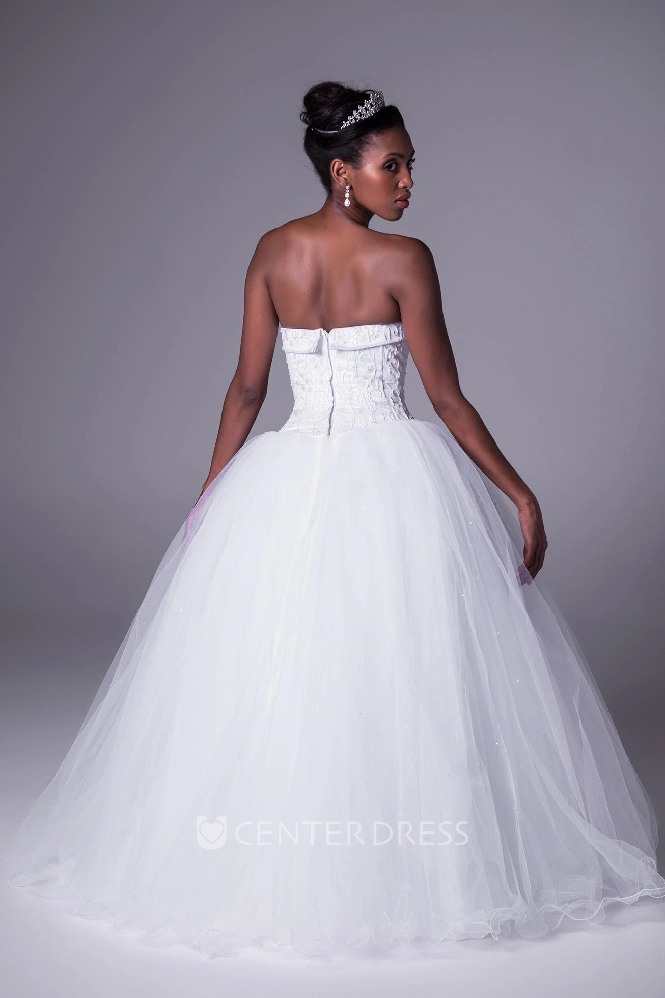 Ball Gown Maxi Strapless Sleeveless Embroidered Tulle Wedding Dress