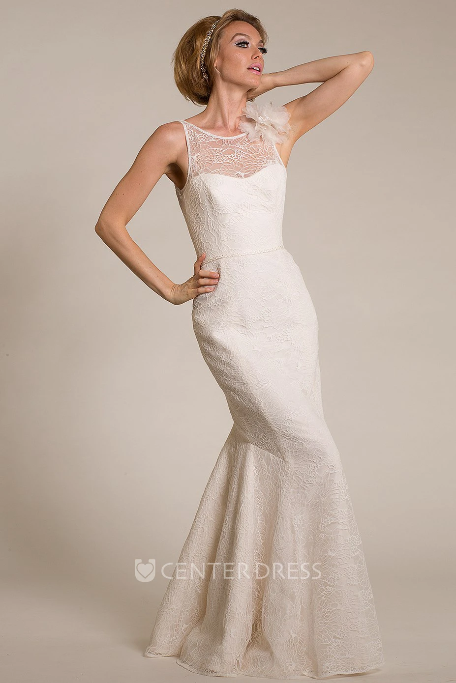 Sheath Long Scoop-Neck Sleeveless Floral Lace Wedding Dress