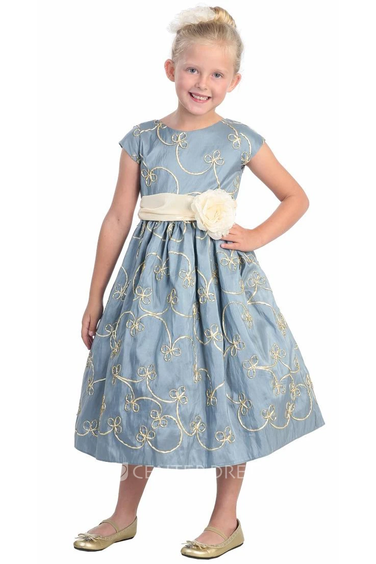 Tea-Length Floral Bowed Cap-Sleeve Taffeta Flower Girl Dress With Embroidery