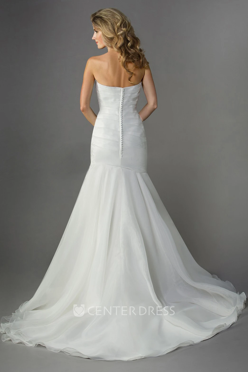 Sweetheart Mermaid Gown With Dropped Waistline And Appliques