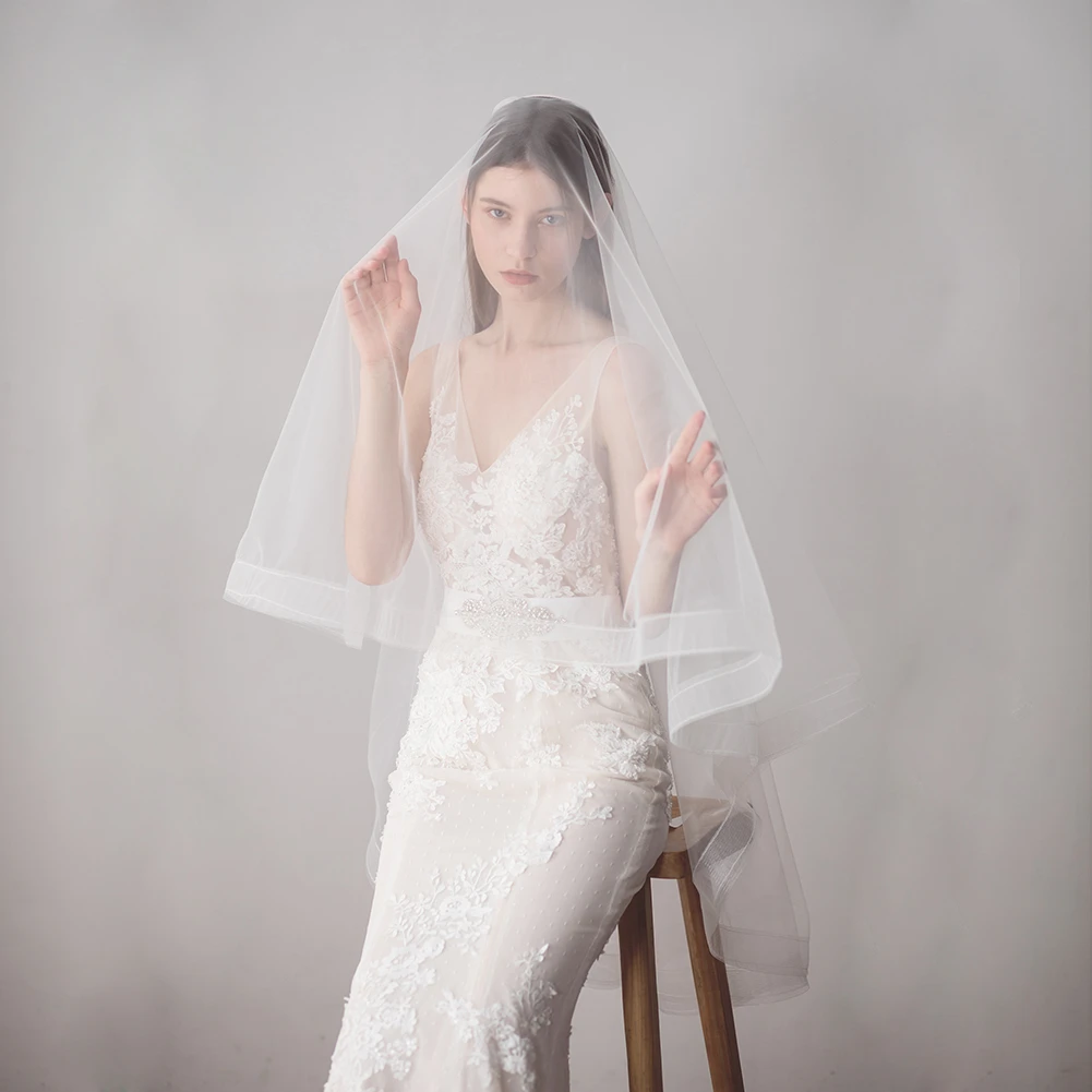 Western Style Two Tier Fingertip Veil