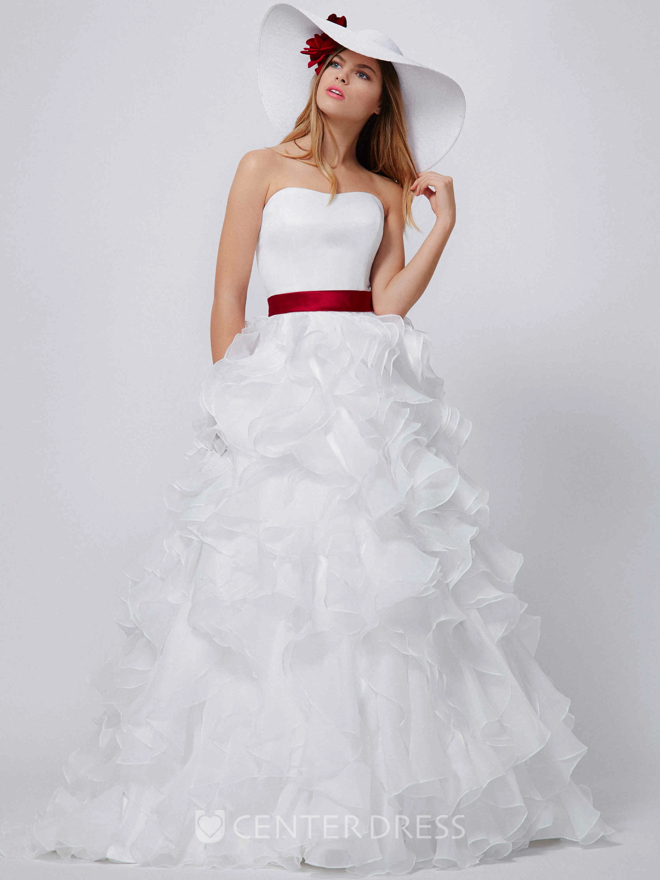 Sheath V-Neck Appliqued Floor-Length Cap-Sleeve Lace Wedding Dress