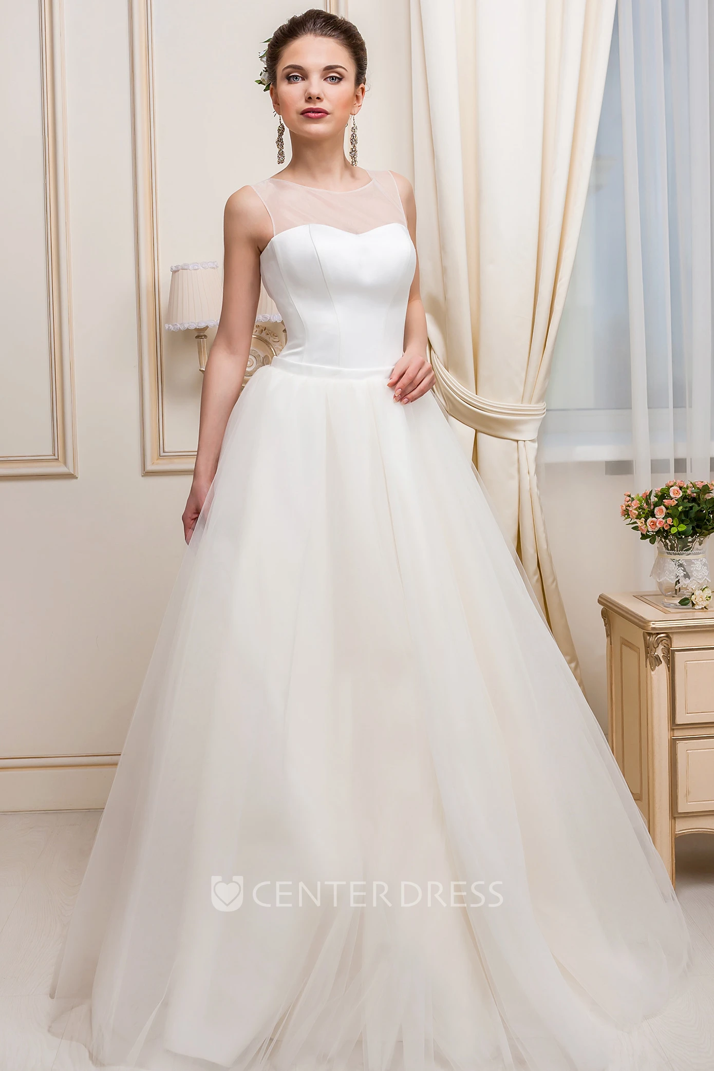 A-Line Scoop-Neck Floor-Length Tulle&Satin Warm Wedding Dress
