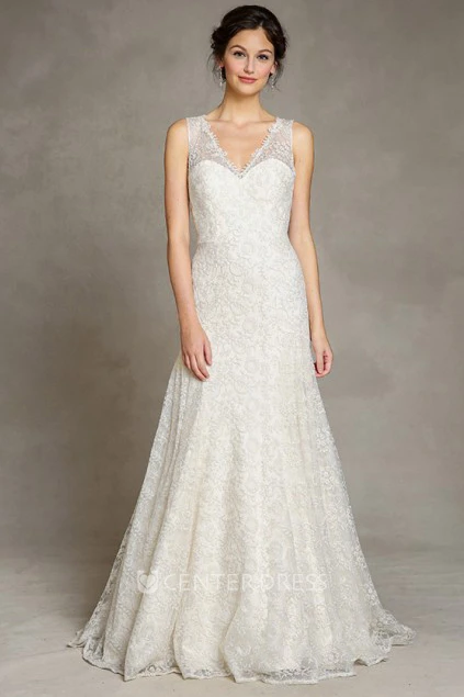 Appliqued Sleeveless Floor-Length V-Neck Lace Wedding Dress