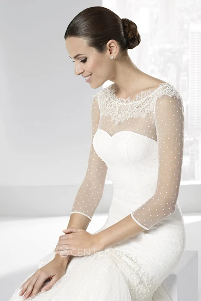 Mermaid Scoop-Neck 3-4-Sleeve Tulle Wedding Dress With Illusion