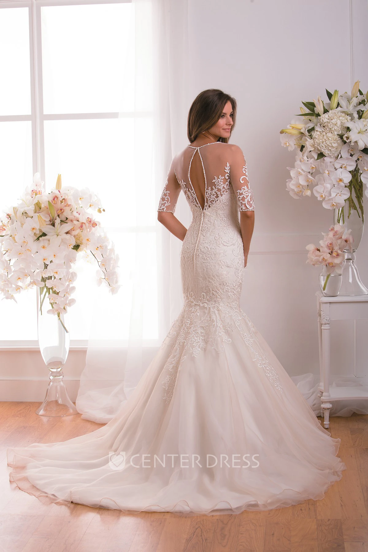 Half-Sleeved Trumpet Gown With Appliques And Illusion Keyhole Back