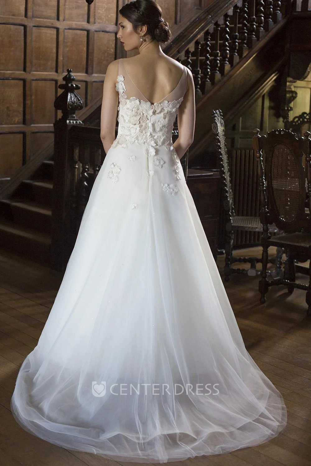 A-Line Sleeveless Bateau-Neck Floral Floor-Length Organza&Tulle Wedding Dress With Appliques