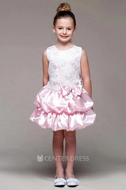Knee-Length Tiered Bowed Lace&Satin Flower Girl Dress With Sash