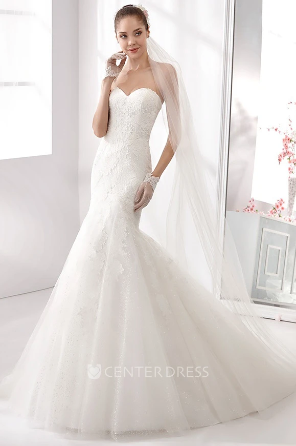 Sweetheart Sheath Wedding Dress With Mermaid Style and Lace Appliques