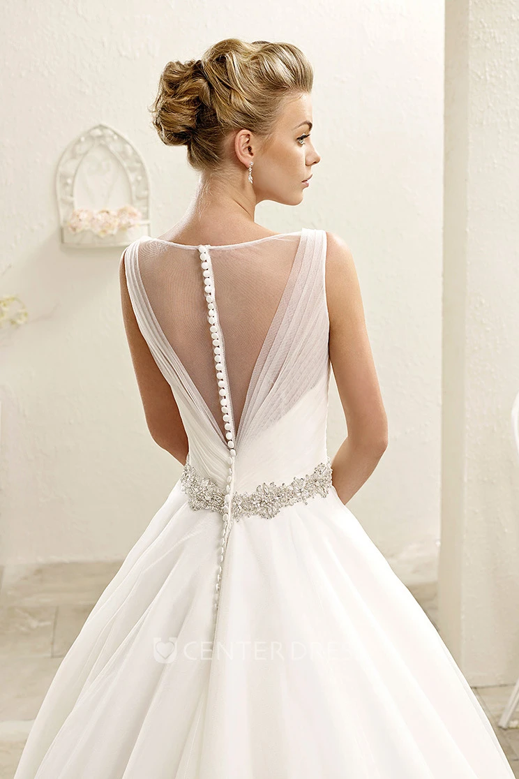 Ball Gown Floor-Length Ruched Bateau-Neck Sleeveless Tulle Wedding Dress With Waist Jewellery