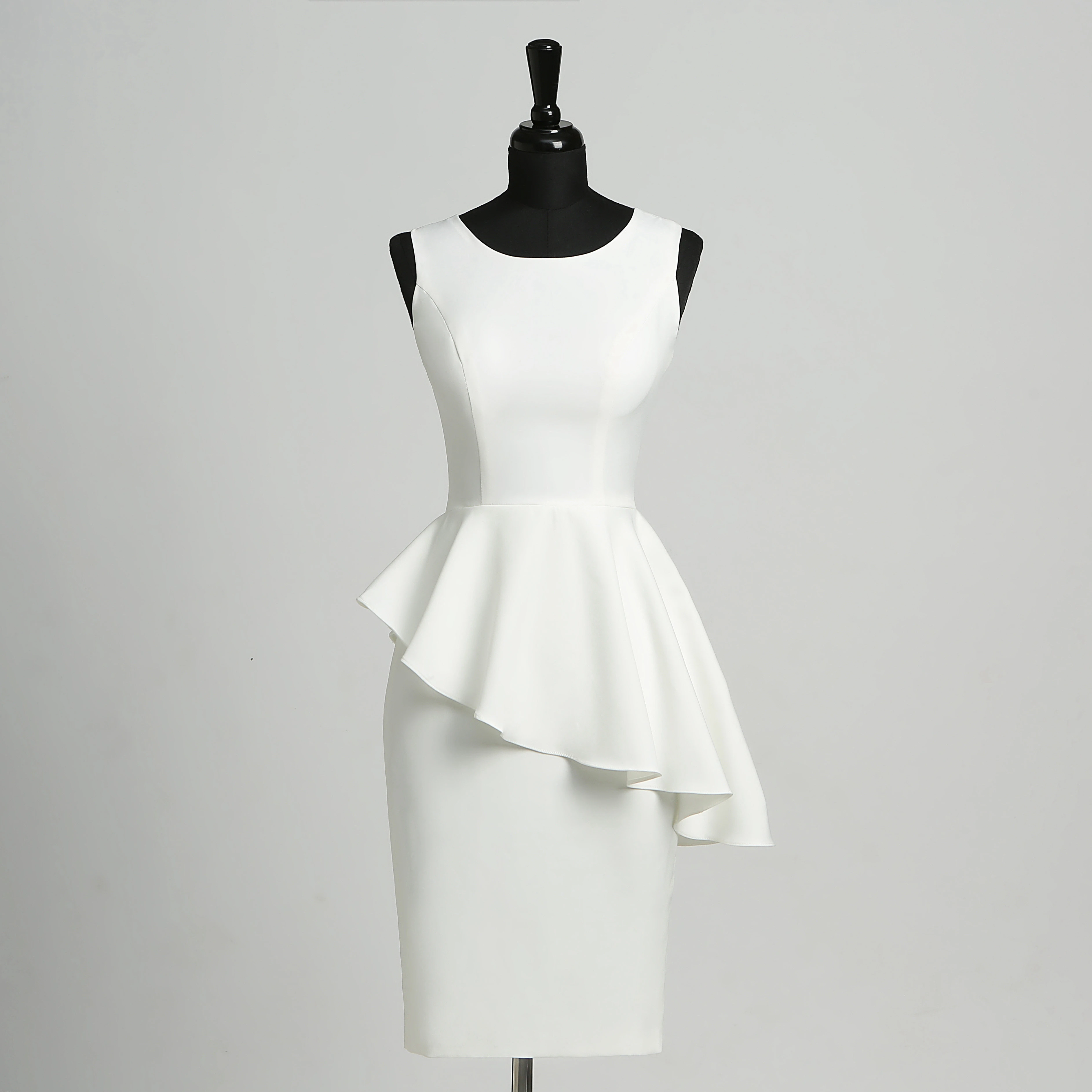 Satin Sheath Scoop Sexy Elegant Sleeveless Knee-length Zipper Dress