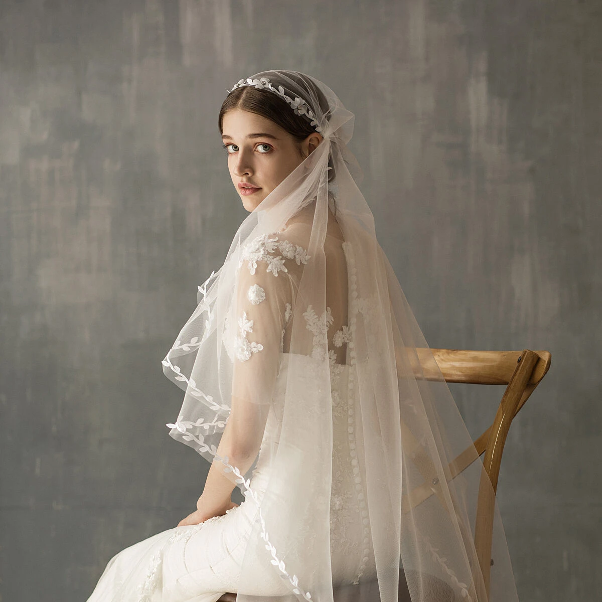 Korean Style Handmade Fingertip Veil with Leaf Trim - UCenter Dress