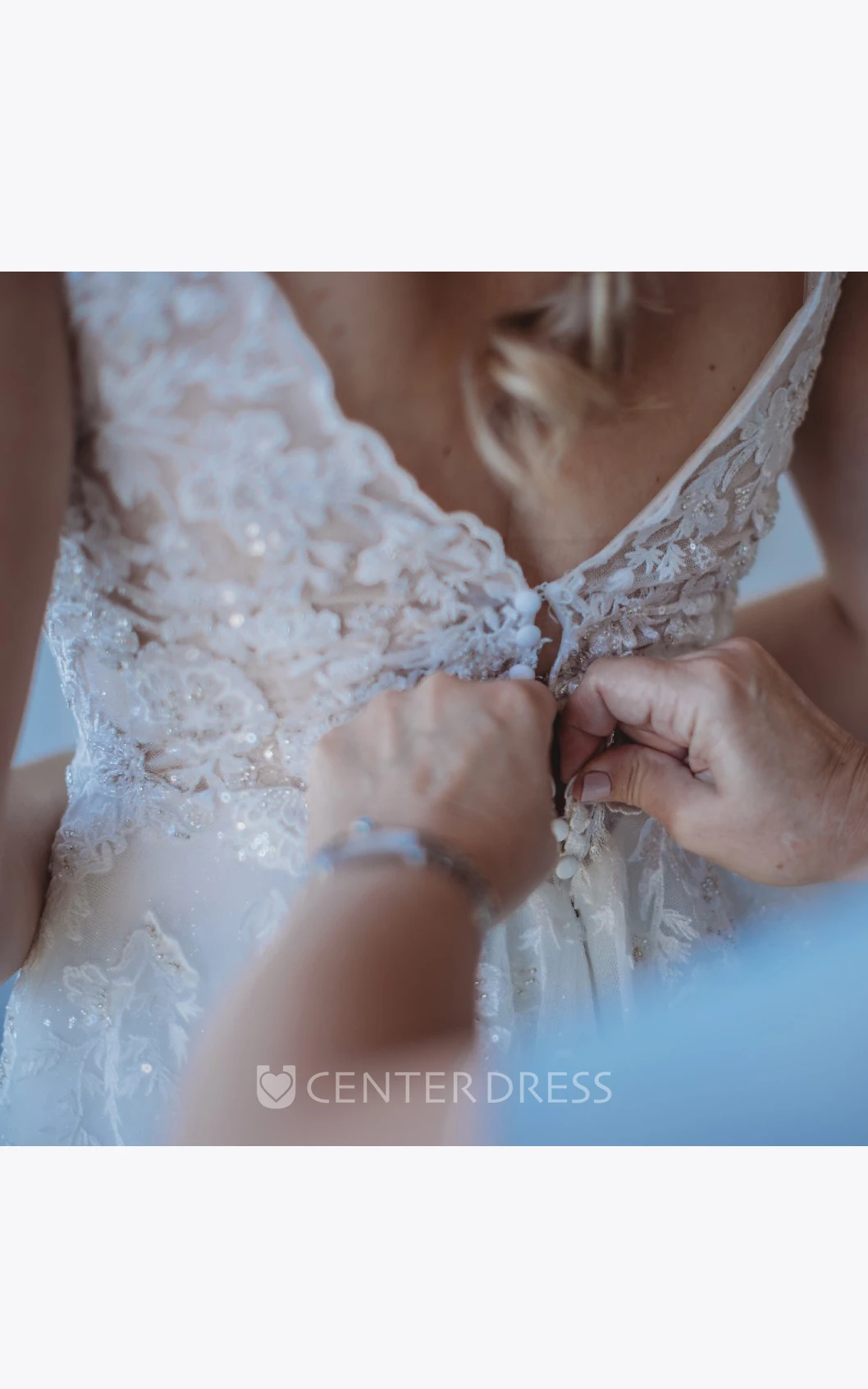 Boho A-Line V-neck Lace Beach Wedding Dress with Appliques Sequins Low-V Back