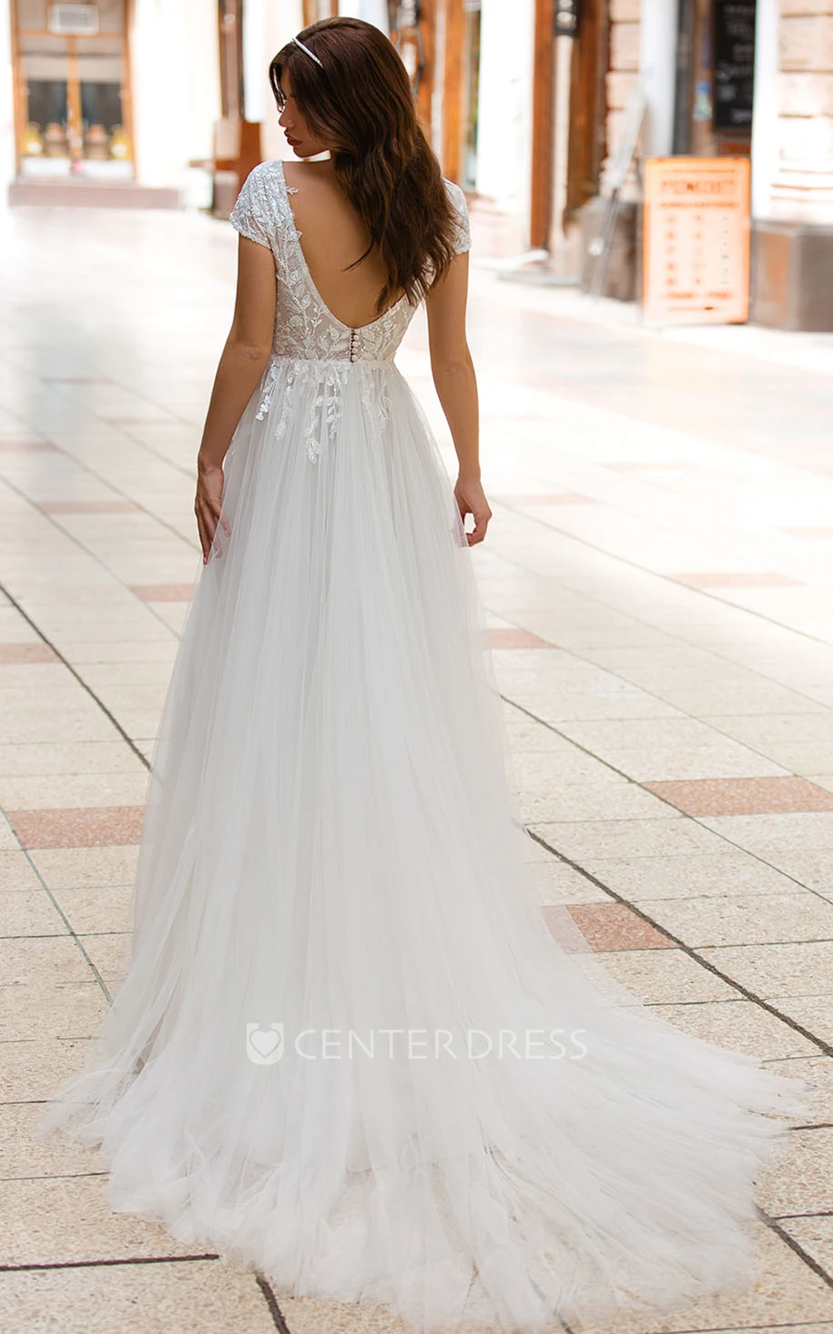 Elegant A Line Plunging Neck Sweep Train Tulle Wedding Dress with Appliques