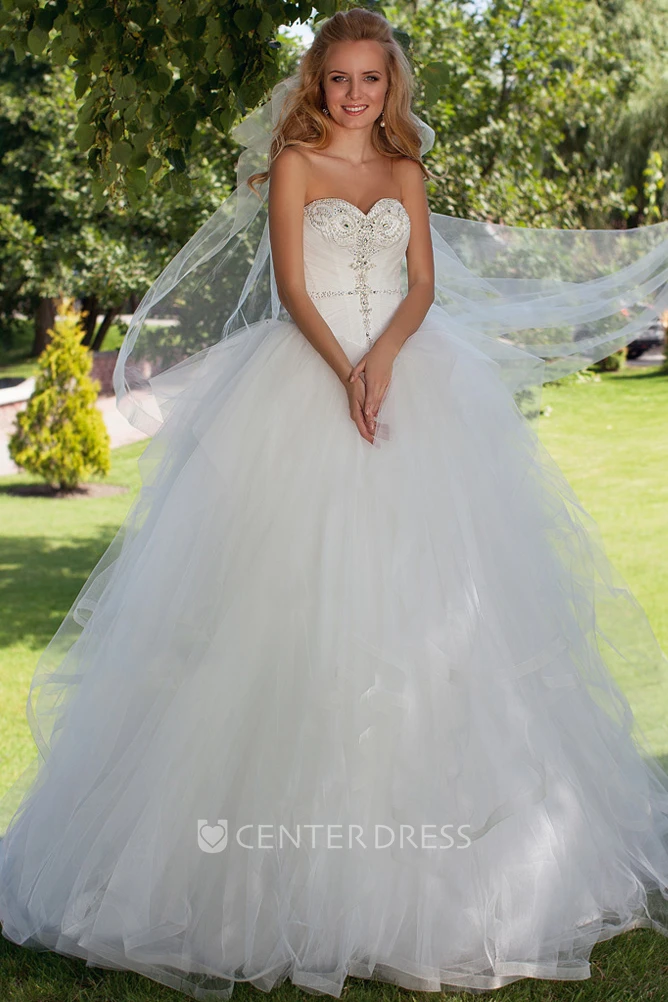 Sweetheart Floor-Length Ruffled Tulle Wedding Dress With Court Train And Lace Up