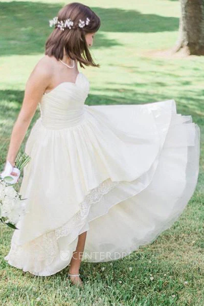 A Line Sweetheart Chiffon Lace Lace-up Corset Back Wedding Gown