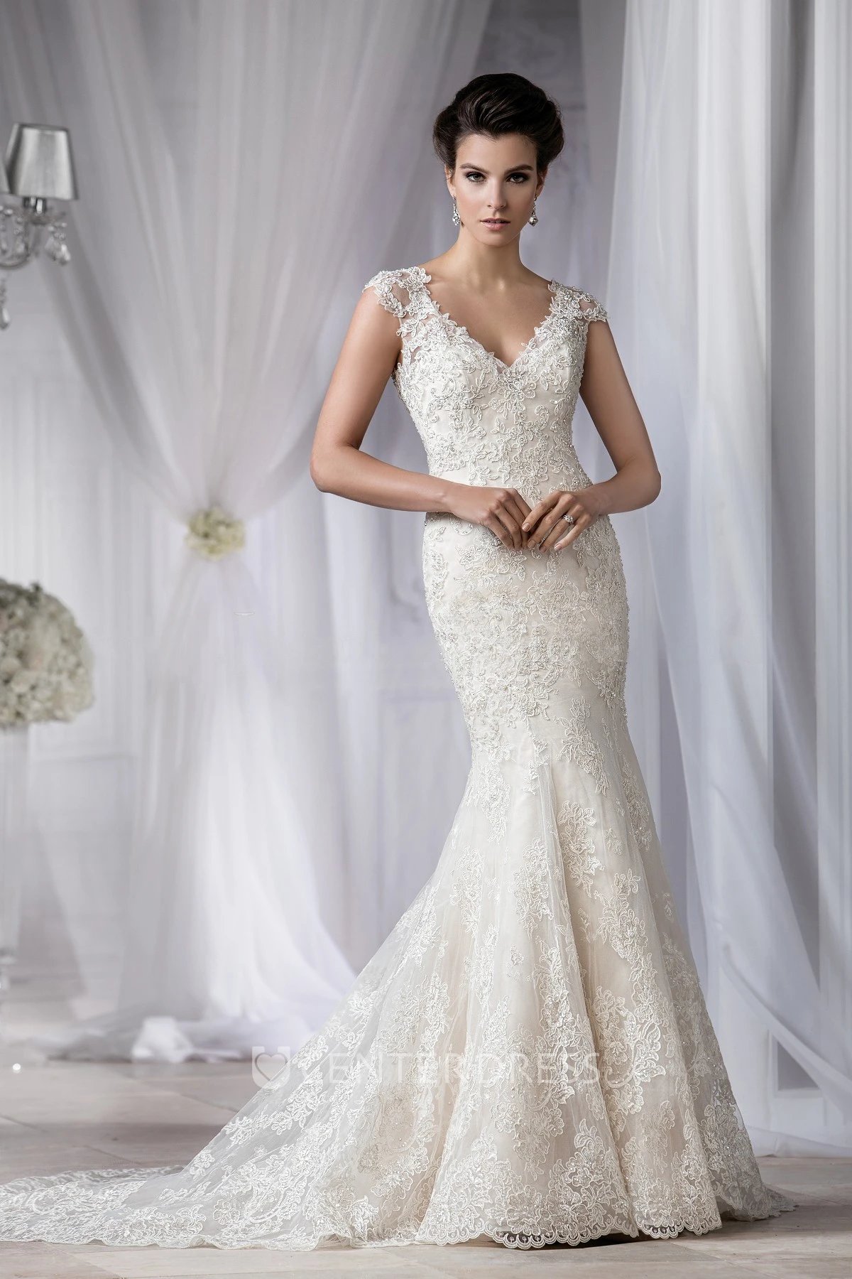 Cap-Sleeved V-Neck Mermaid Gown With Crystal Detail
