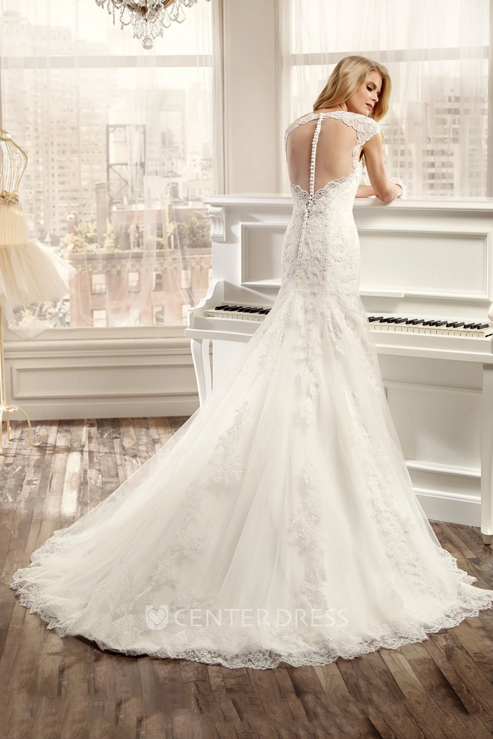 Sweetheart Cap-Sleeve Wedding Dress With Keyhole Back And Court Train