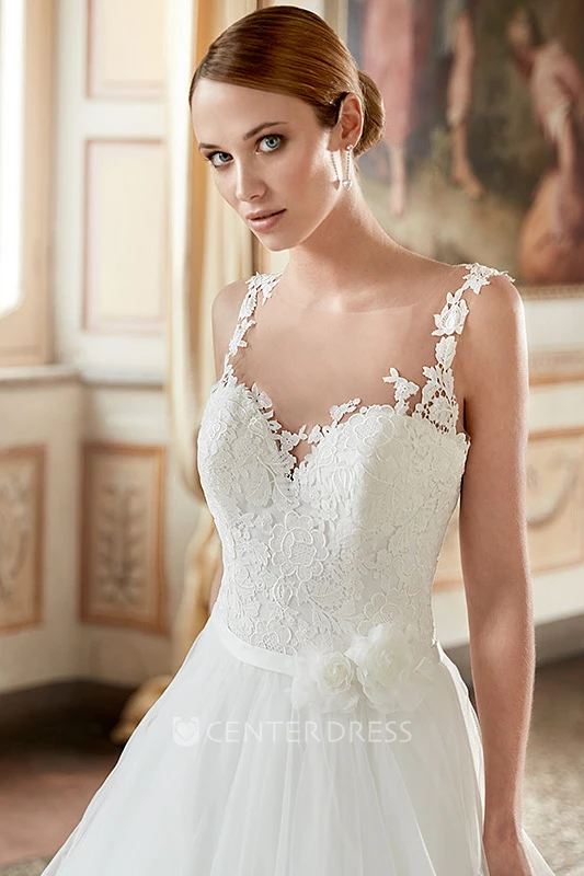 A-Line Appliqued Floor-Length Sleeveless Scoop-Neck Tulle Wedding Dress With Flower And Ruffles
