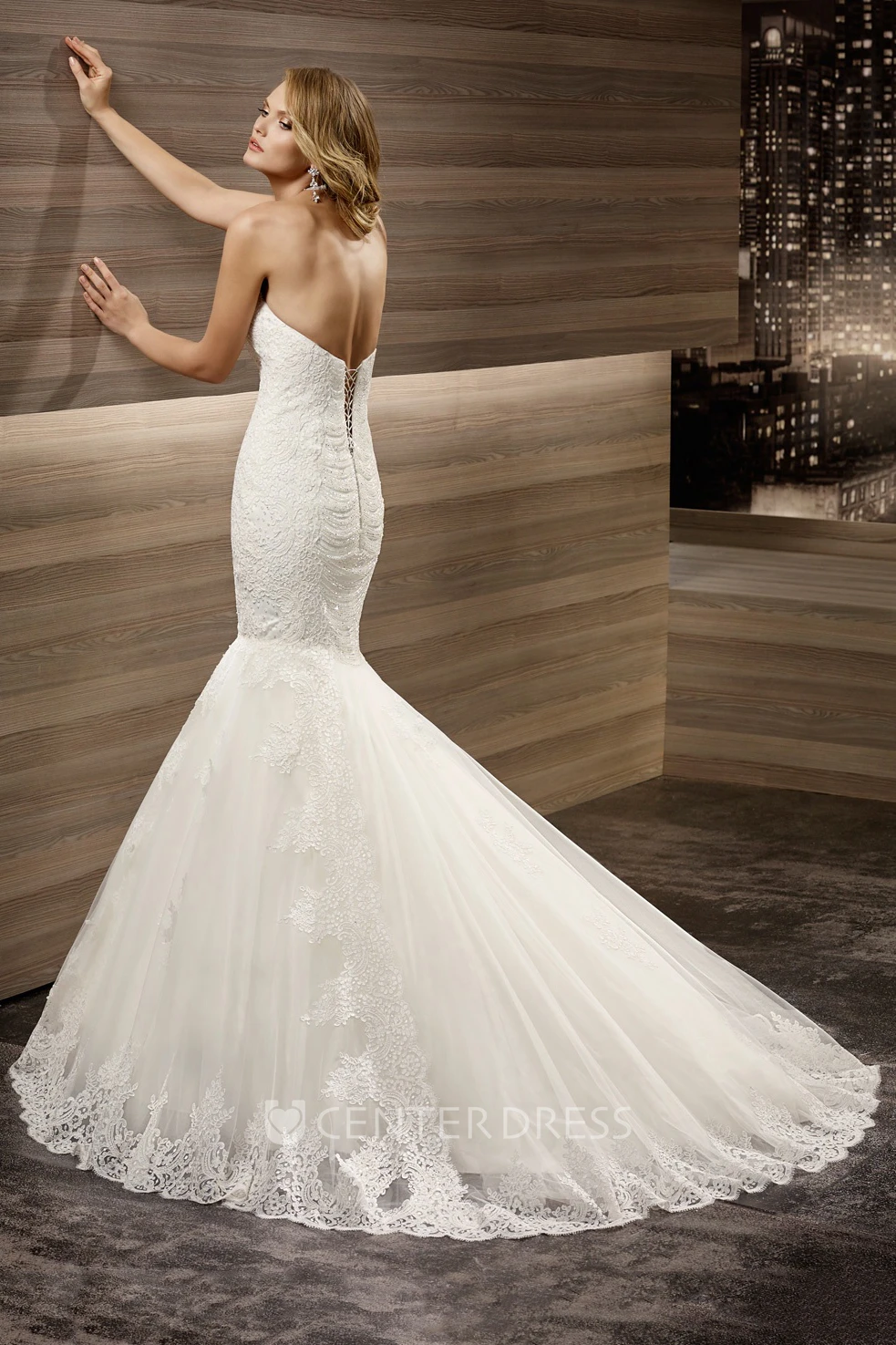 Halter-Strap Mermaid Lace Bridal Gown With Appliques And Open Back