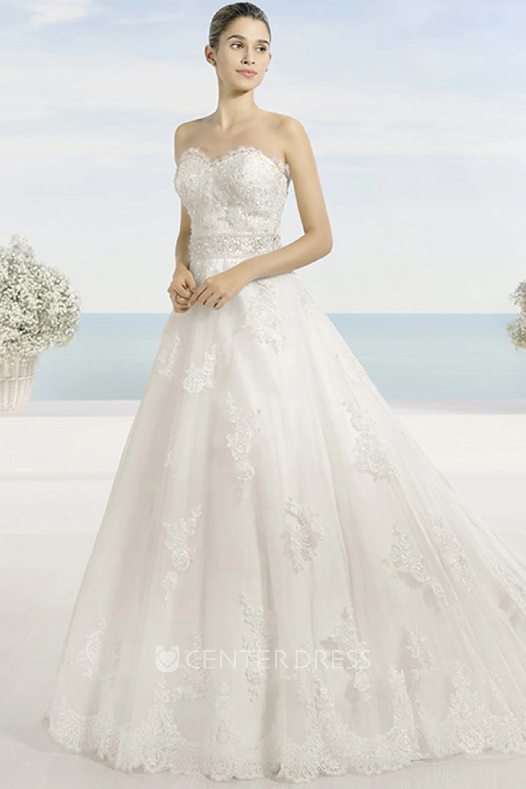 Ball Gown Appliqued Sweetheart Lace Wedding Dress With Waist Jewellery
